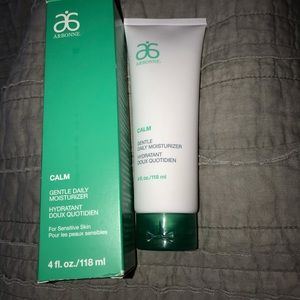 Arbonne calm gentle daily moisturizer